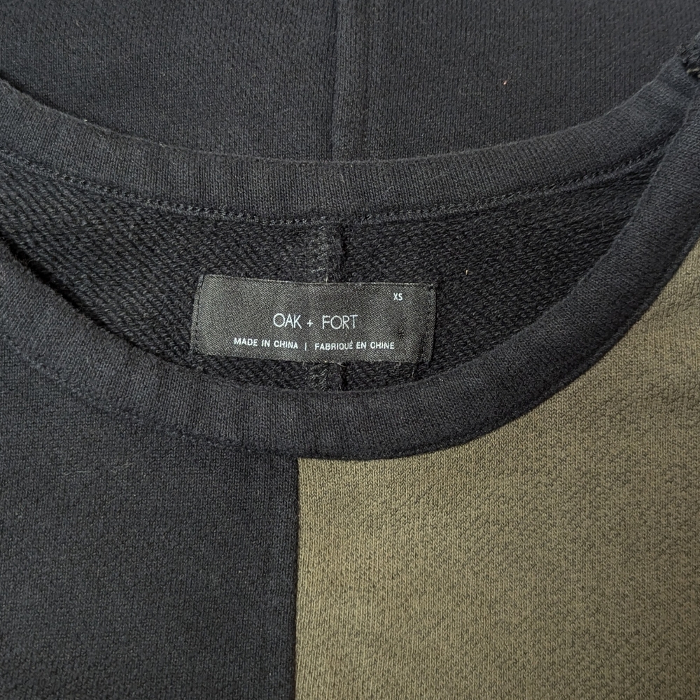 Oak + Fort Black & Olive Green Colorblock Doleman Sleeve Sweat Shirt Size XS - Picture 6 of 9